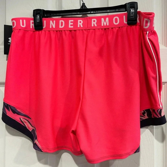 Under Armour Women's XXL Play Up 3.0 Shorts Loose Black Pink Coral NWT - Picture 2 of 8